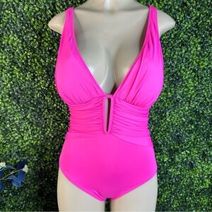 Nwt Hot‎ Pink  One Piece swim full coverage bottom